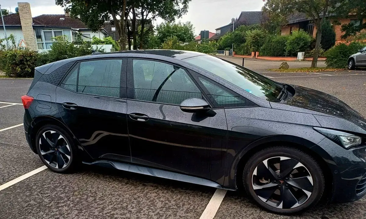 Gebraucht Cupra Born 150 kW (204 PS) 2022 Schwarz Kleinwagen