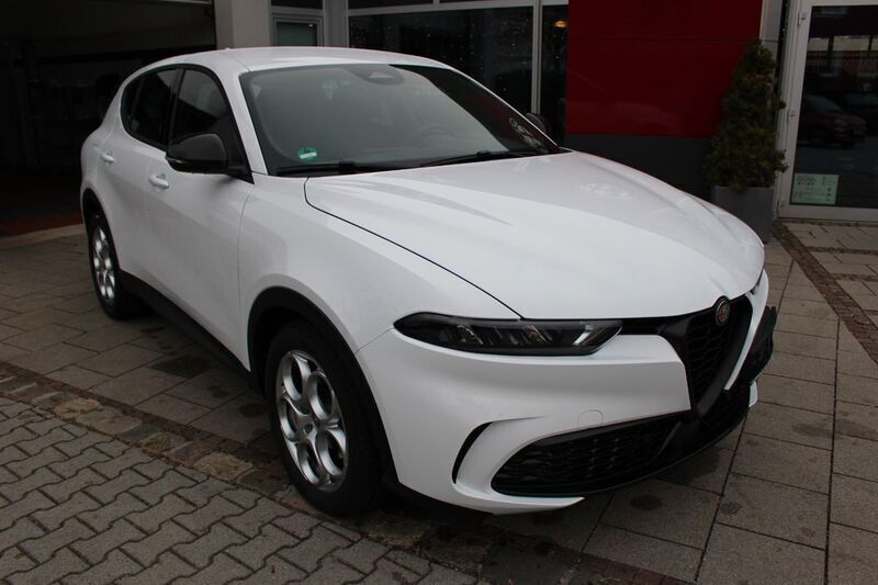 Weiß Gebraucht 2023 Alfa Romeo Tonale Sprint SUV | 25.900 € (Fairer Preis) - Bild 1/4