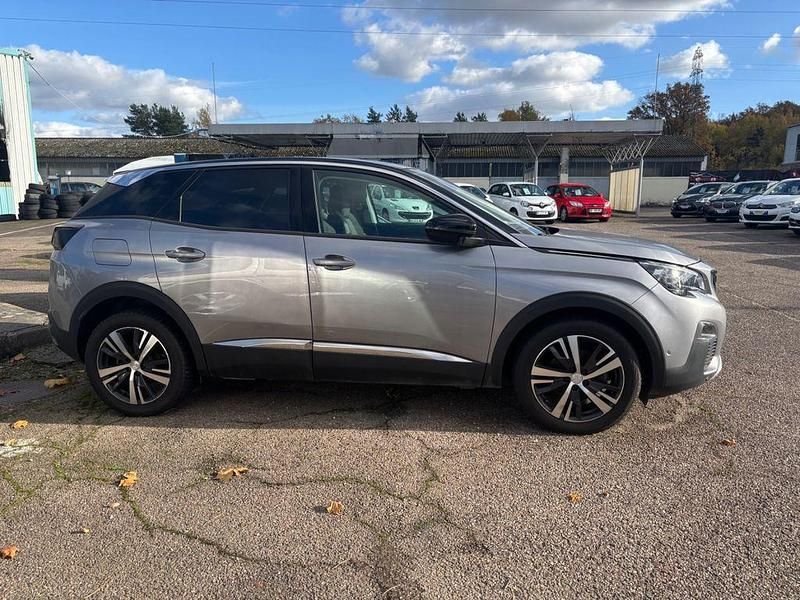 Gebraucht Peugeot 3008 Allure 131 PS (96 kW) 2018 Weiß SUV