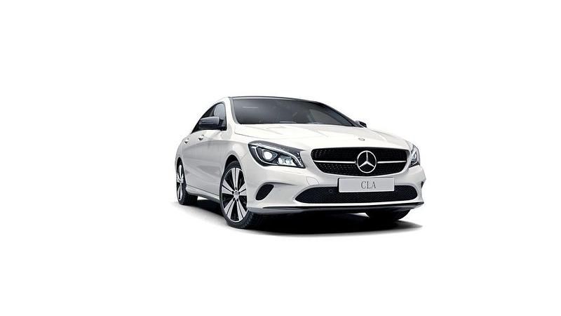 Calcitweiss/zirrusweiss Gebraucht 2016 Mercedes CLA200 Urban Coupé | 18.995 € (Fairer Preis) - Bild 1/4