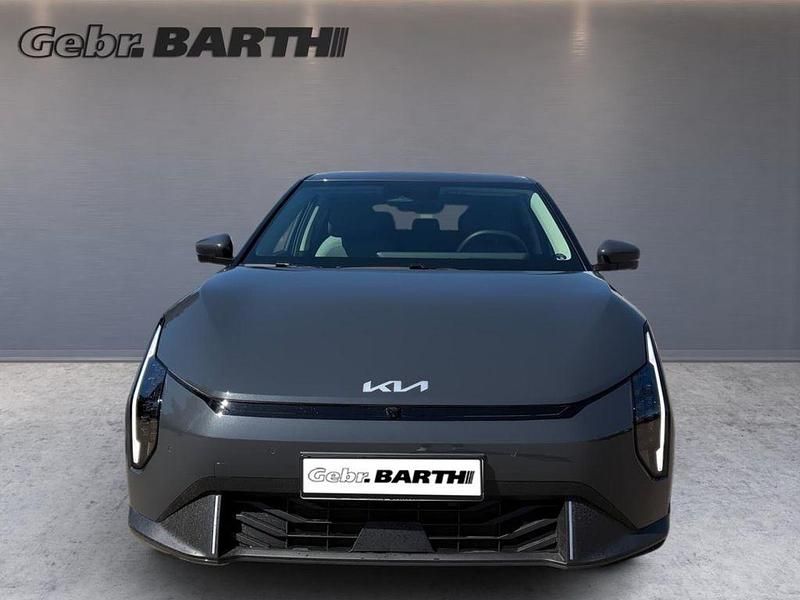 Neu Kia EV4 Earth 150 kW (204 PS) 2026 Grau Limousine