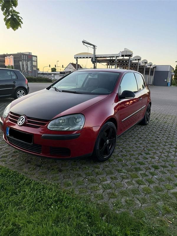 Gebraucht VW Golf 2004 Rot Coupé