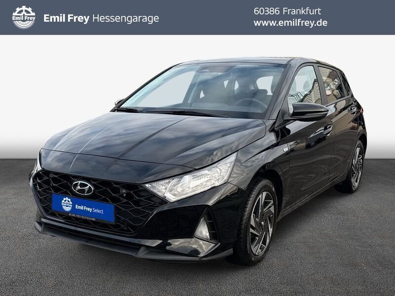 Phantom black metallic Gebraucht 2023 Hyundai i20 Trend Kleinwagen | 18.350 € (Fairer Preis) - Bild 1/4