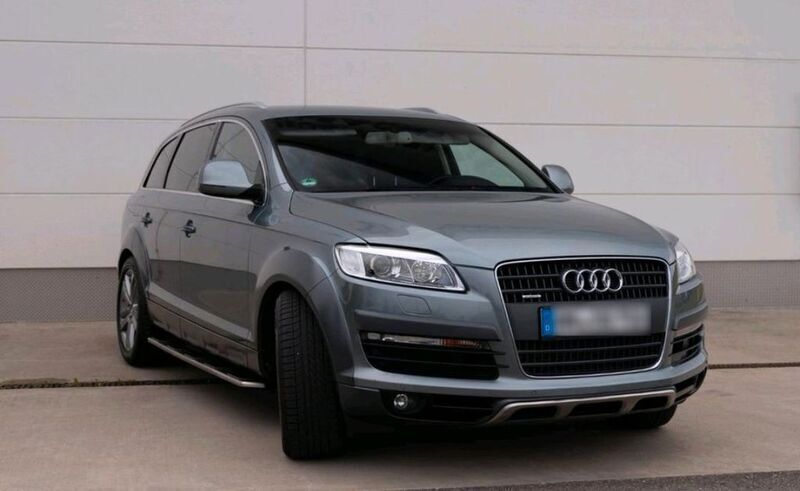 Blau Gebraucht 2007 Audi Q7 SUV | 11.790 € (Teuer) - Bild 1/4
