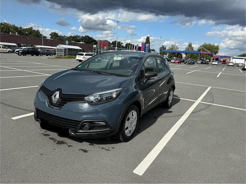 Blau Gebraucht 2015 Renault Captur Experience SUV | 5.400 € (Fairer Preis) - Bild 1/4