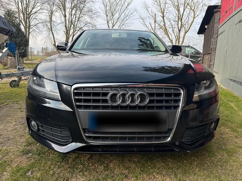 Gebraucht Audi A4 120 PS (88 kW) 2010 Schwarz Kombi