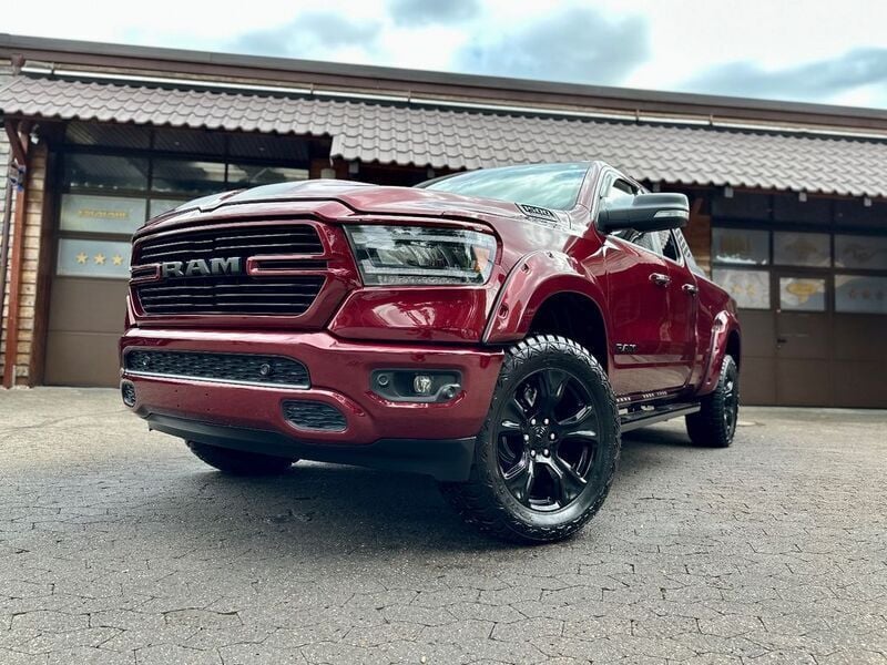 Second-hand Dodge Ram 407 CP (299 kW) 2020 Roșu Pickup