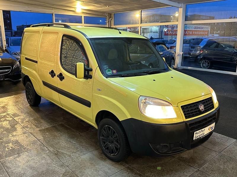 Gebraucht Fiat Doblò 75 PS (55 kW) 2008 Gelb Van / Kleinbus