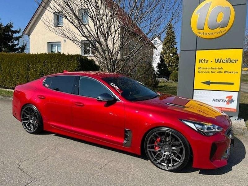 Gebraucht Kia Stinger GT 366 PS (269 kW) 2020 Rot Kleinwagen