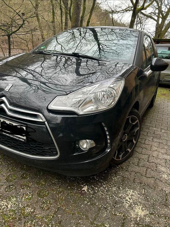 Gebraucht Citroën DS3 Sport Chic 156 PS (114 kW) 2013 Schwarz Kleinwagen