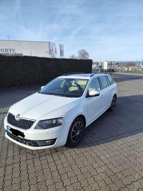 Gebraucht Skoda Octavia Style 150 PS (110 kW) 2016 Kombi