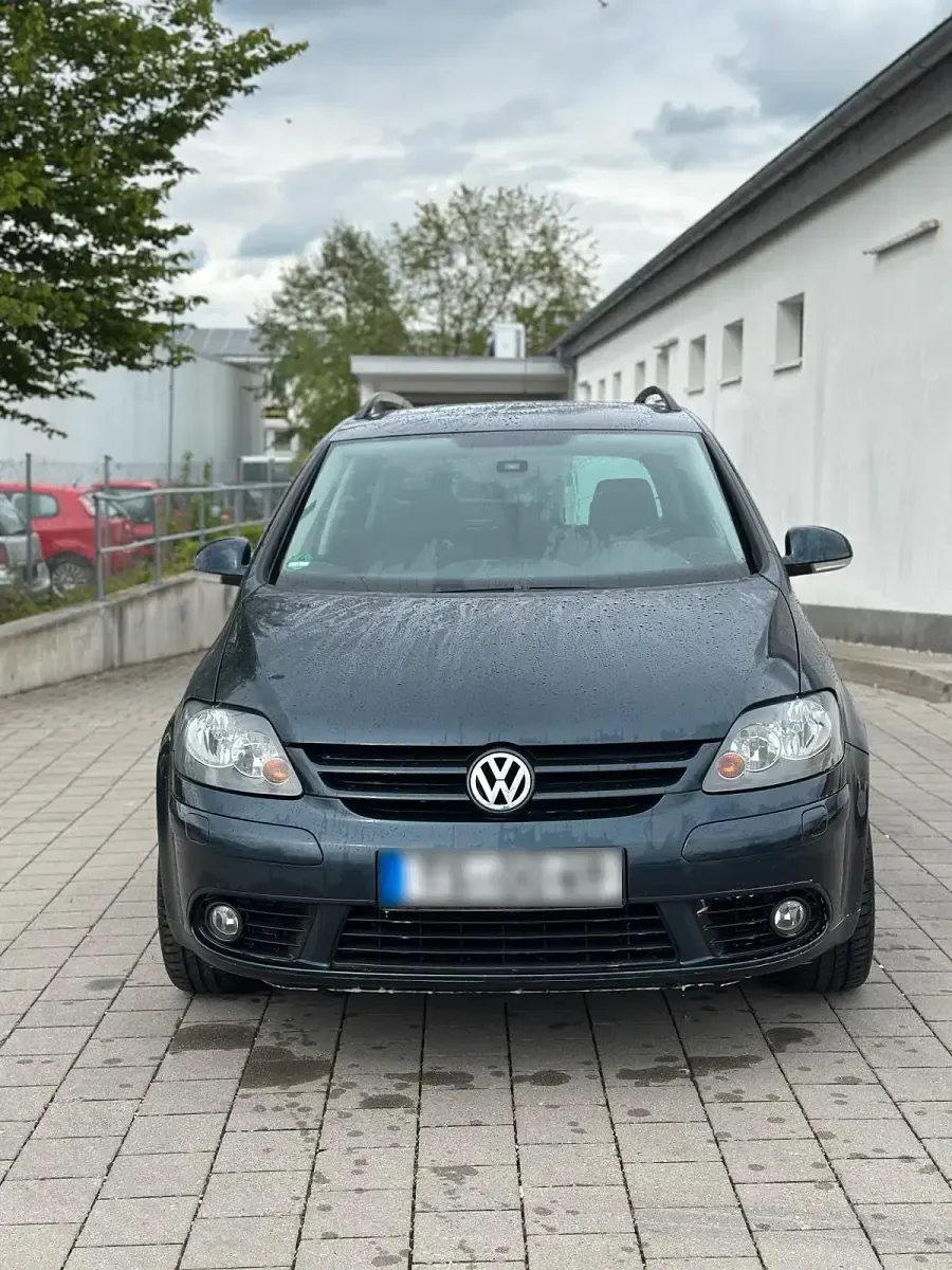 Używany VW Golf V United 105 KM (77 kW) 2007 Niebieski Hatchback
