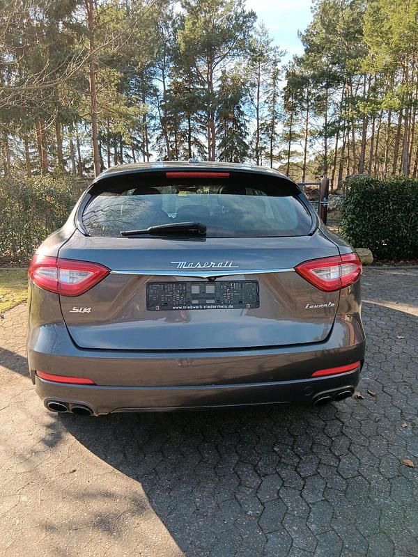 Gebraucht Maserati Biturbo 430 PS (316 kW) 2017 Grau Limousine