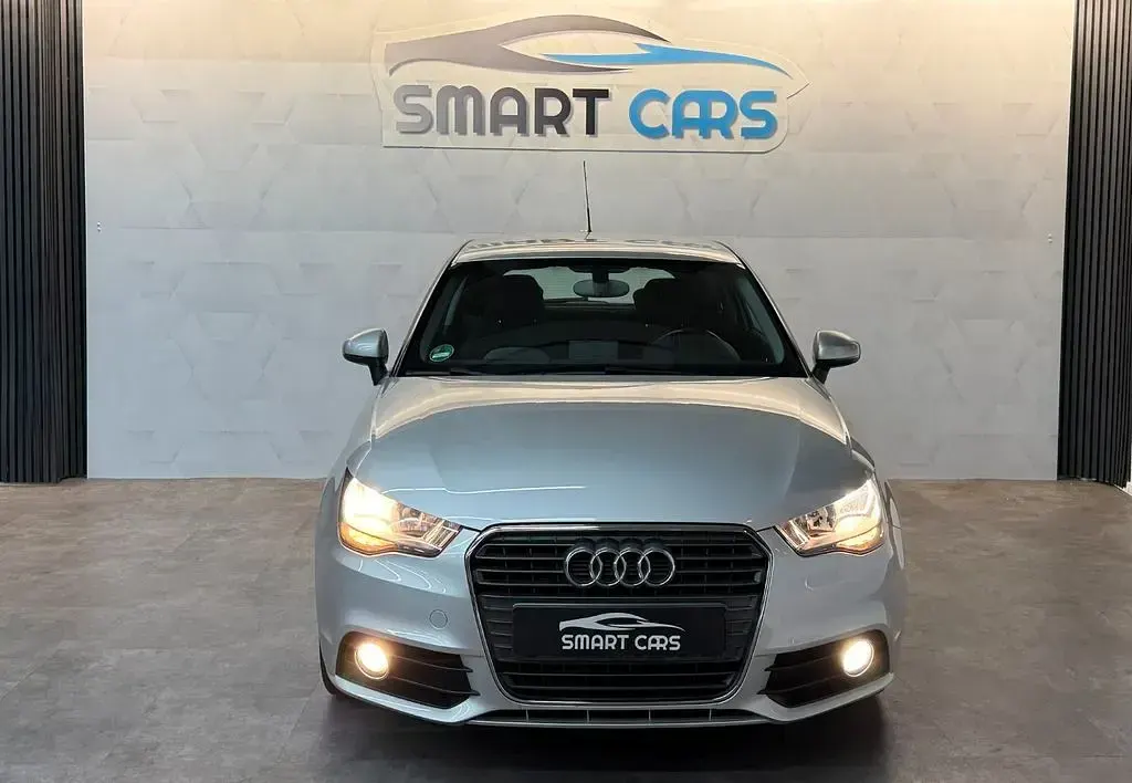 Gebraucht Audi A1 Ambition 122 PS (89 kW) 2011 Silber Kleinwagen