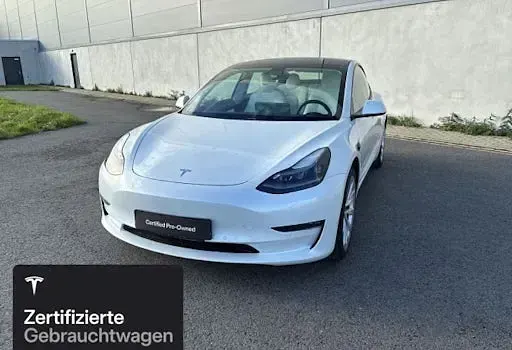 Usado Tesla Model 3 Long Range RWD 208 kW (283 CV) 2021 Blanco Berlina
