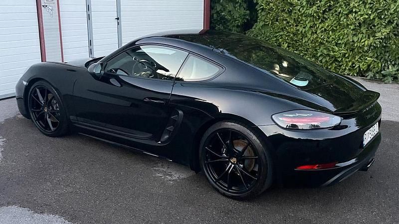 Schwarz Gebraucht 2021 Porsche Cayman Coupé | 69.900 € (Teuer) - Bild 1/4