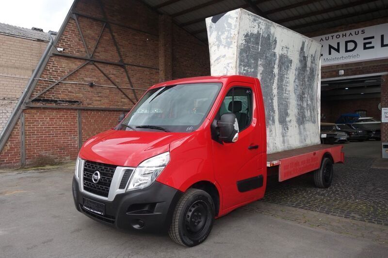 Weiß Gebraucht 2018 Nissan NV400 Van | 14.980 € (Fairer Preis) - Bild 1/4