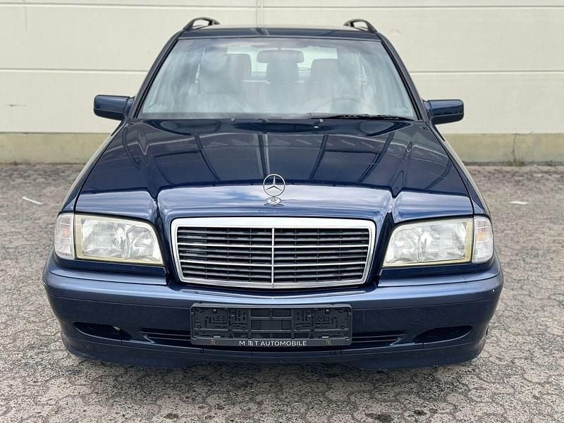 Blau Gebraucht 2000 Mercedes C180 Classic Kombi | 2.500 € (Fairer Preis) - Bild 1/4
