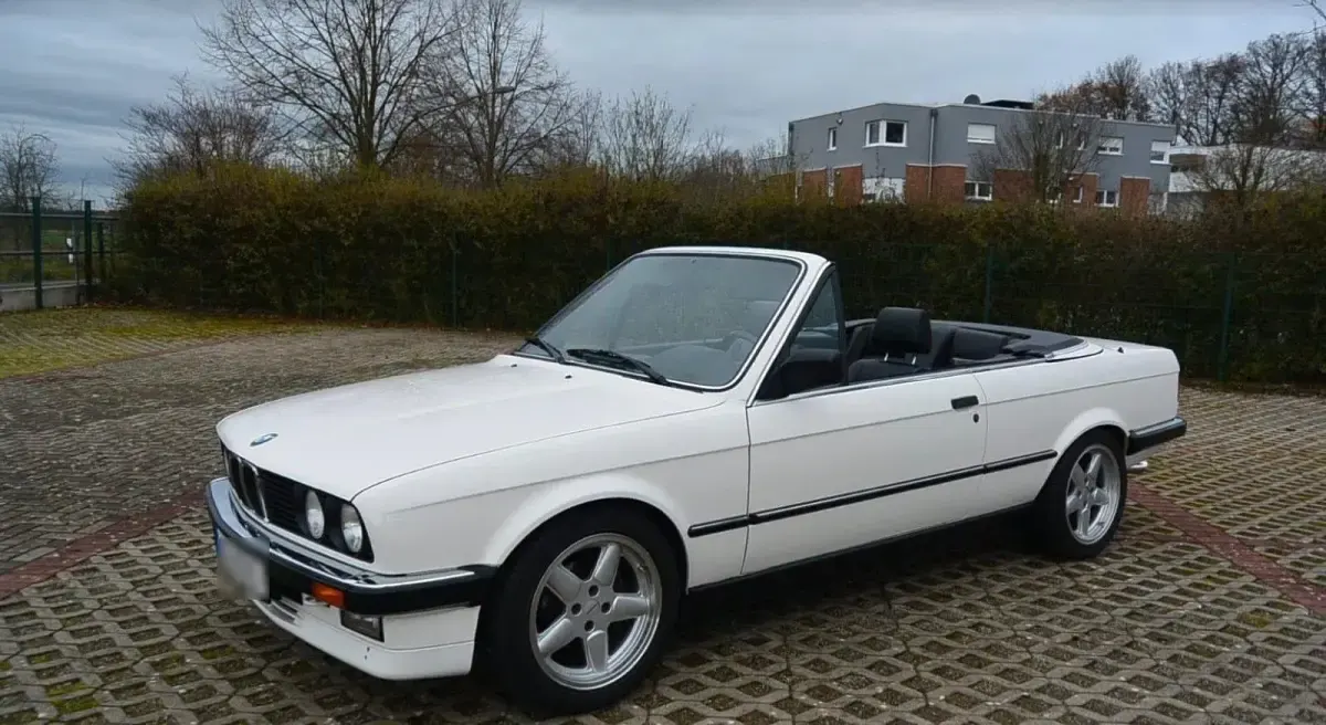Gebraucht BMW 325 Cabriolet 170 PS (125 kW) 1987 Weiß Cabrio