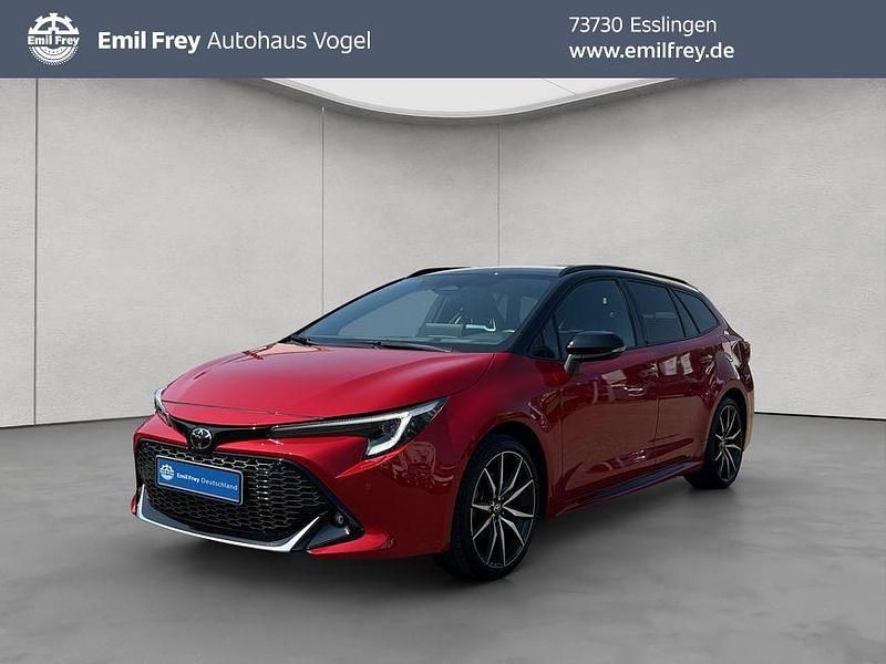 Rot Gebraucht 2023 Toyota Corolla Sport Kombi | 31.980 € (Teuer) - Bild 1/4