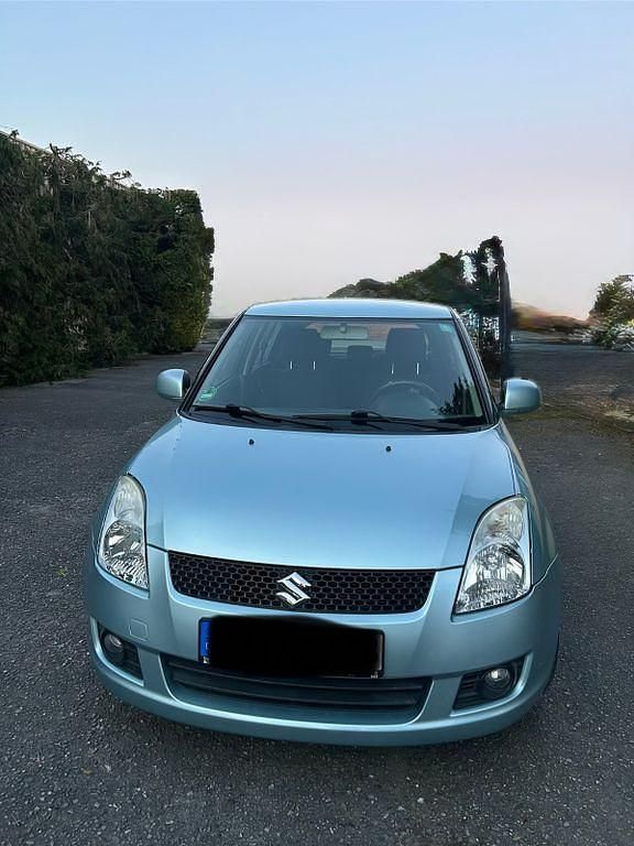 Gebraucht Suzuki Swift Comfort 94 PS (69 kW) 2010 Blau Kleinwagen