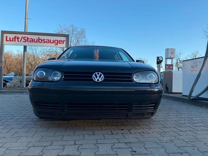 Gebraucht VW Golf IV 150 PS (110 kW) 1998 Schwarz Kleinwagen