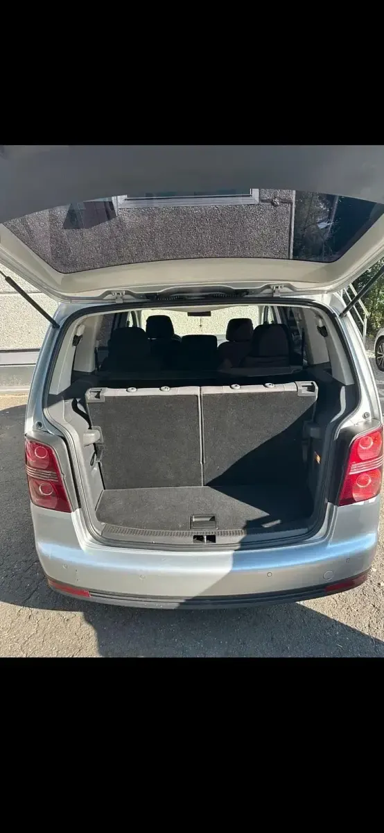 Gebraucht VW Touran 140 PS (102 kW) 2006 Grau Van / Kleinbus