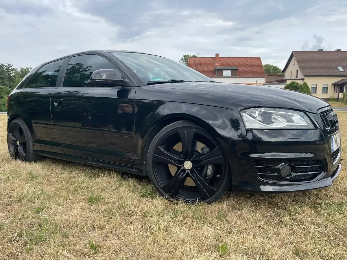 Gebraucht Audi S3 265 PS (194 kW) 2009 Schwarz Kleinwagen