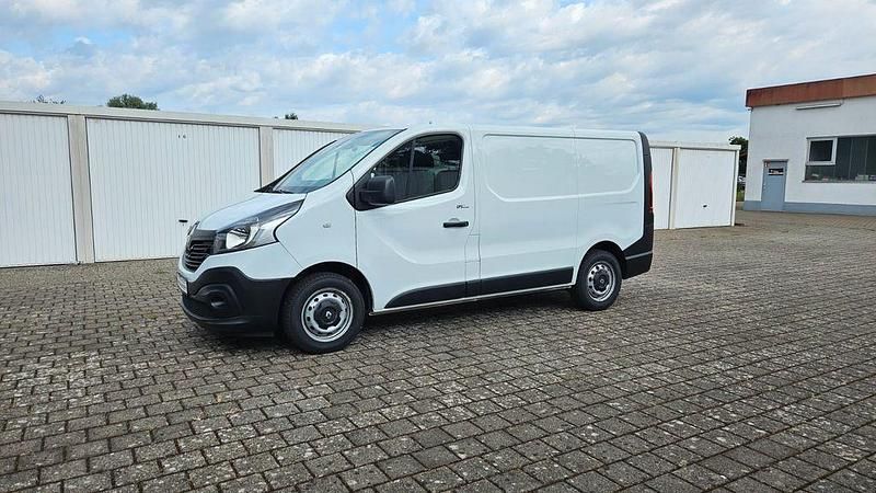 Weiß Gebraucht 2019 Renault Trafic Van | 10.699 € (Superpreis) - Bild 1/4