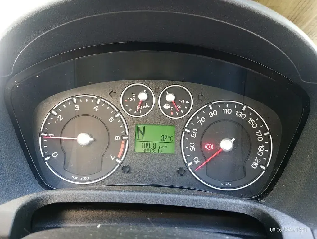 Gebraucht Ford Fiesta 80 PS (58 kW) 2007 Silber Kleinwagen