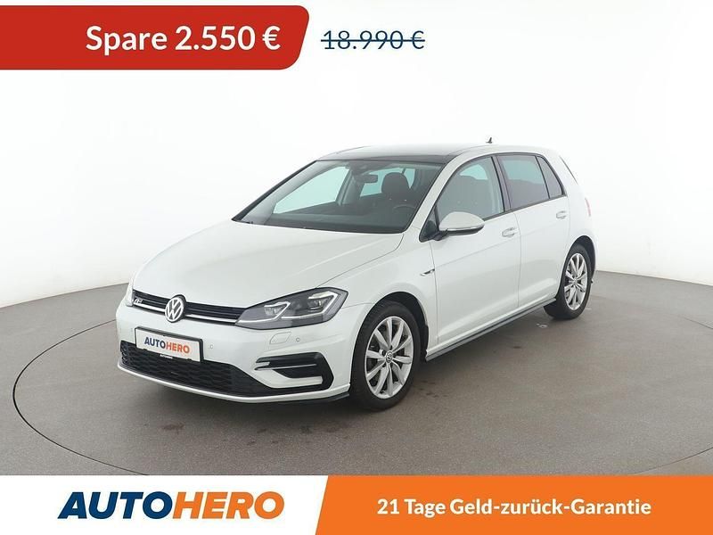 Weiß Gebraucht 2017 VW Golf VII Highline Limousine | 16.440 € (Fairer Preis) - Bild 1/3