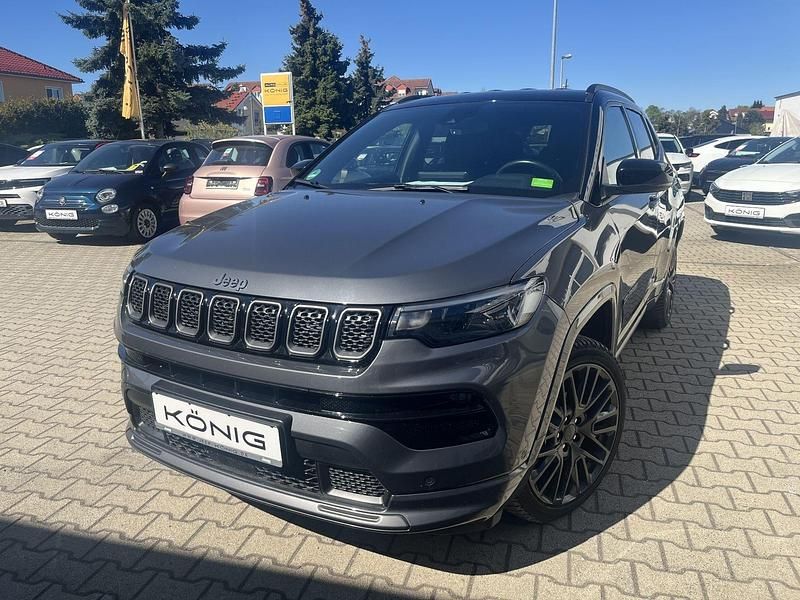 Second-hand Jeep Compass 180 CP (132 kW) 2022 Gri SUV