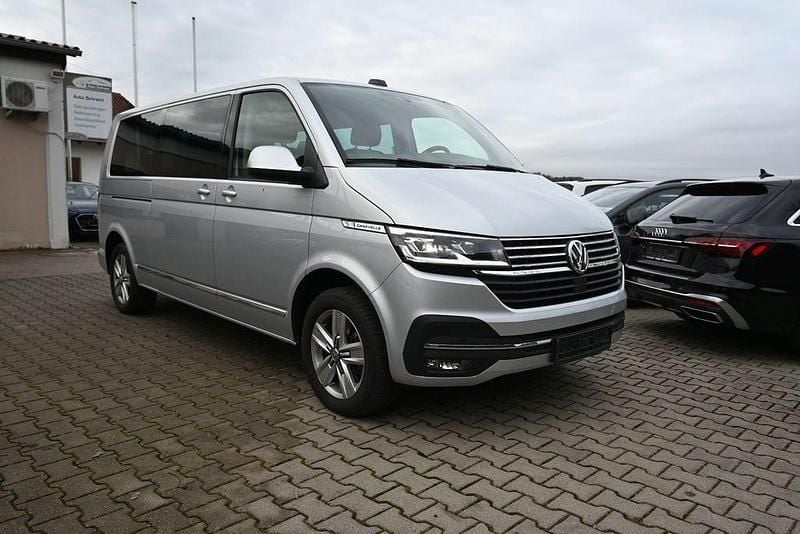 Gebraucht VW Caravelle Highline 204 PS (150 kW) 2021 Silber Van / Kleinbus