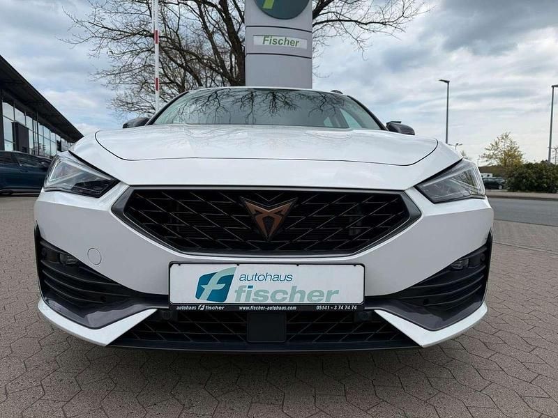 Second-hand Cupra Leon 150 CP (110 kW) 2023 Alb Break