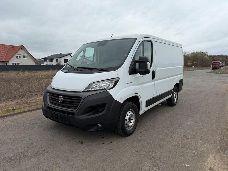 Gebraucht Fiat Ducato 140 PS (102 kW) 2020 Weiß Van