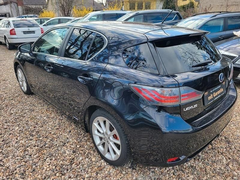 Gebraucht Lexus CT200h Dynamic Line 136 PS (100 kW) 2011 Schwarz Limousine