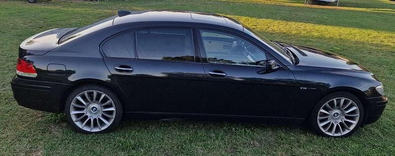 Gebraucht BMW 760L 445 PS (327 kW) 2007 Schwarz Limousine