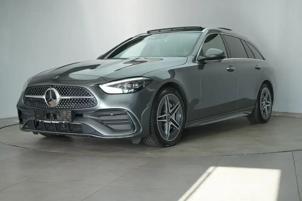 Gebraucht Mercedes C300 AMG 265 PS (194 kW) 2023 Grau Limousine