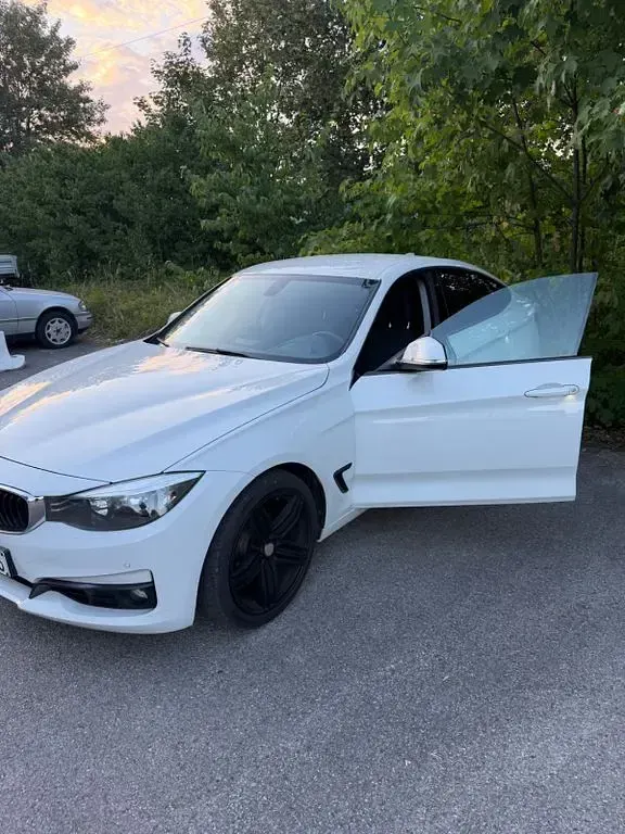 Gebraucht BMW 320 184 PS (135 kW) 2014 Weiß Limousine