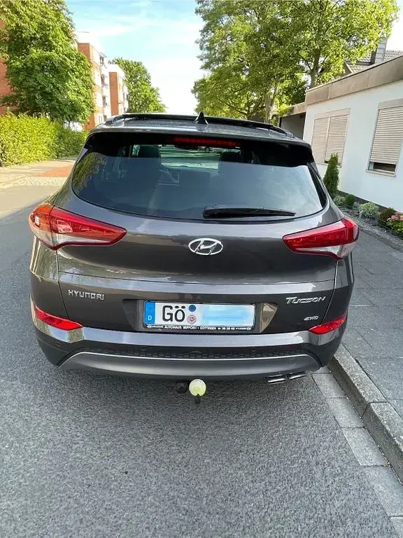Gebraucht Hyundai Tucson Premium 186 PS (136 kW) 2016 Grau SUV