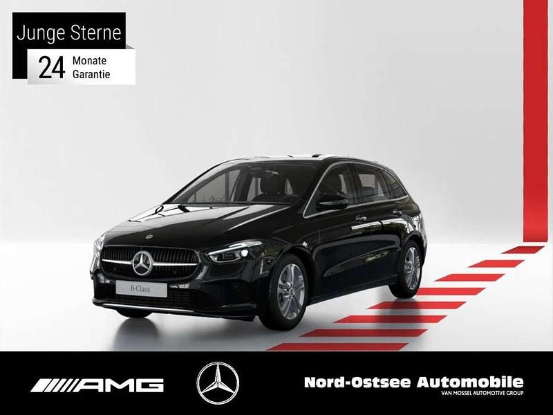 Metalliclack kosmosschwarz Gebraucht 2025 Mercedes B200 Progressive Van / Kleinbus | 33.890 € (Guter Preis) - Bild 1/3