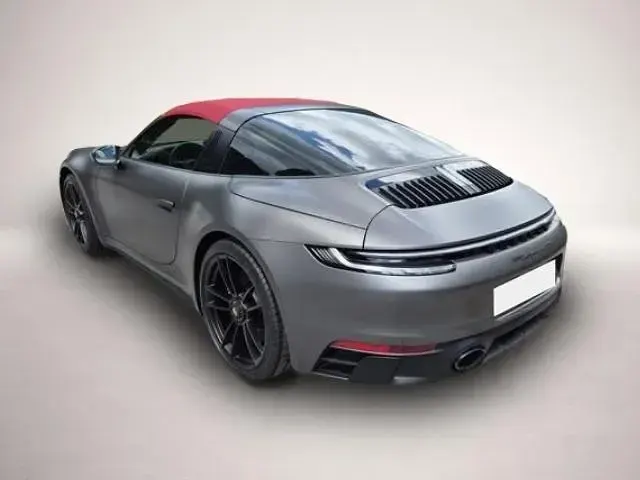 Neu Porsche 992 480 PS (353 kW) 2025 Manufacturer