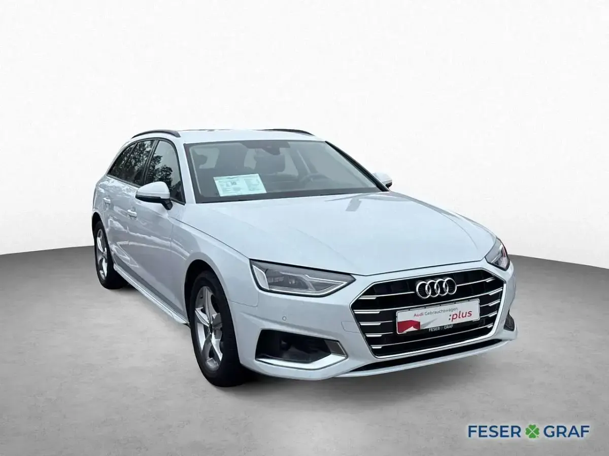 Second-hand Audi A4 Advanced Plus 136 CP (100 kW) 2024 Alb Break