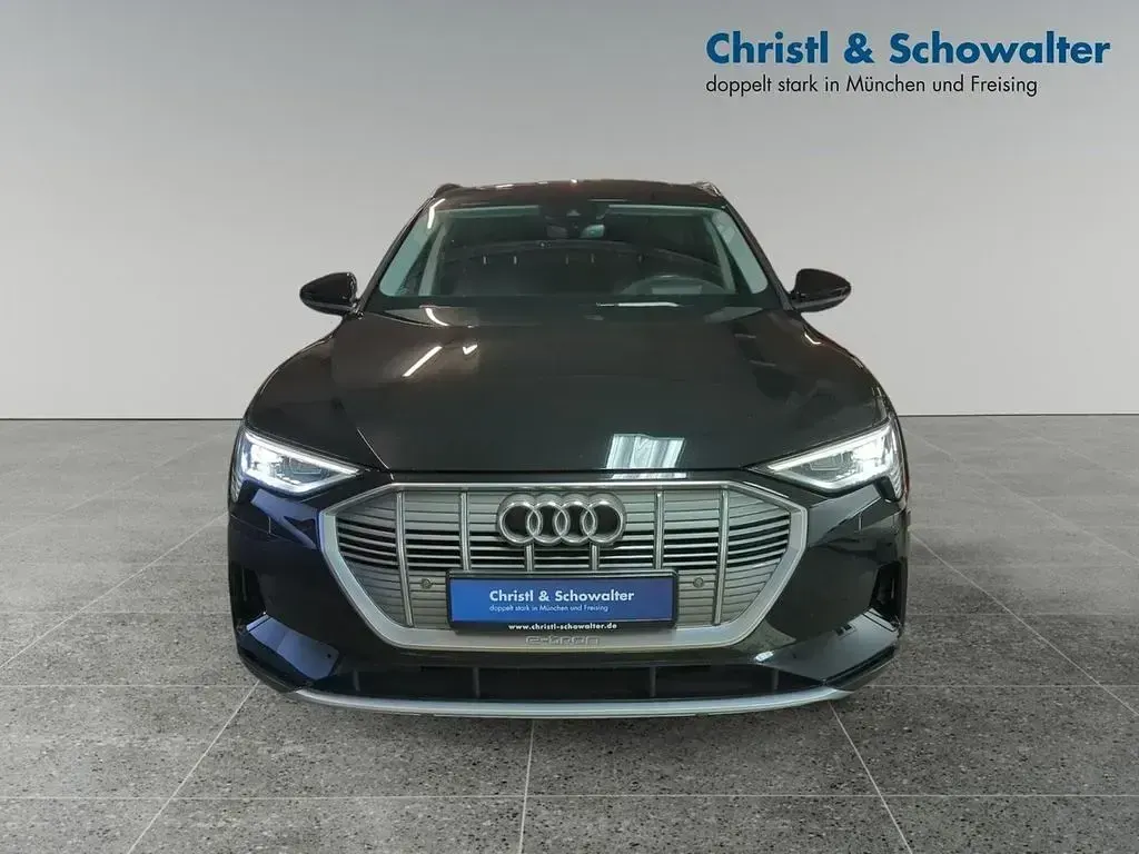 Gebraucht Audi e-tron Sportback Advanced 300 kW (408 PS) 2022 Mythosschwarz metallic SUV