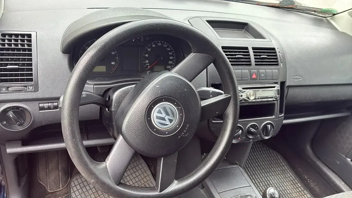 Gebraucht VW Polo 54 PS (39 kW) 2003 Blau Kleinwagen