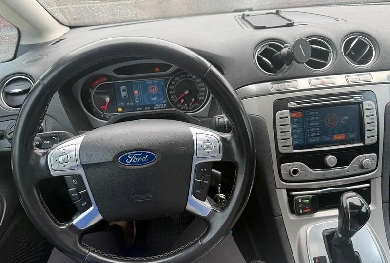 Gebraucht Ford S-MAX S 2008 Schwarz Van / Kleinbus