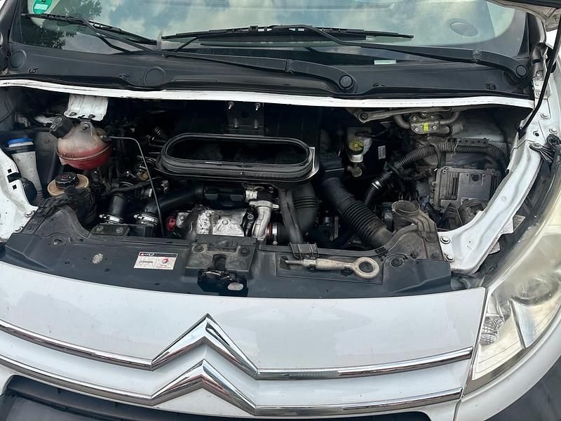 Weiß Gebraucht 2008 Citroën Jumpy Van / Kleinbus | 2.700 € (Guter Preis) - Bild 1/4