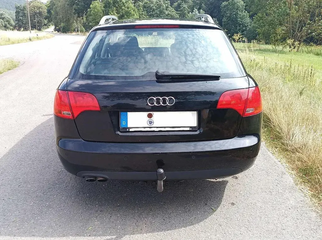 Gebraucht Audi A4 116 PS (85 kW) 2007 Schwarz Kombi