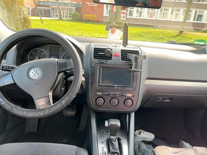 Gebraucht VW Jetta 150 PS (110 kW) 2006 Schwarz Limousine