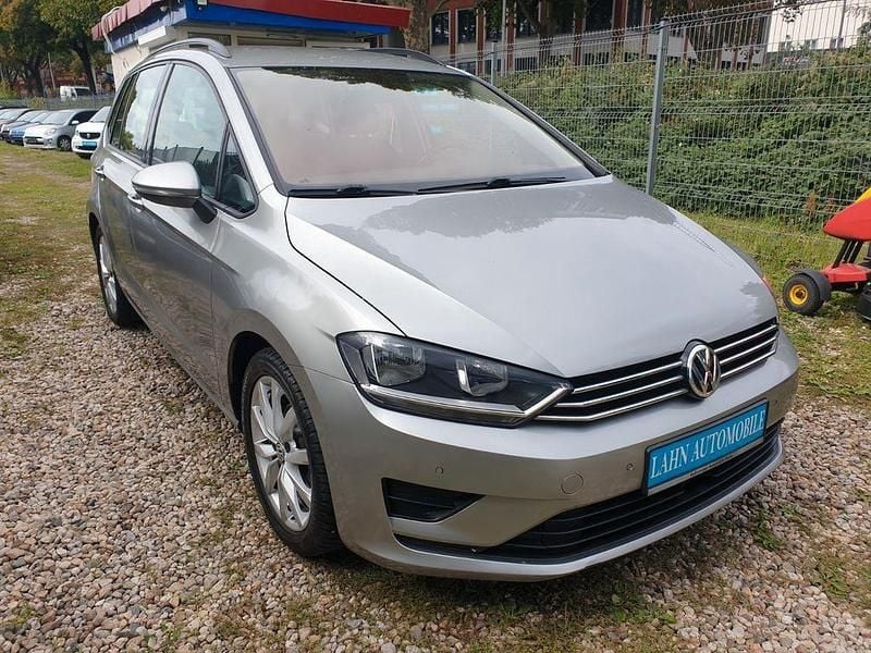Silber Gebraucht 2017 VW Golf Sportsvan Comfortline Van / Kleinbus | 9.999 € (Superpreis) - Bild 1/4